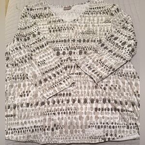 Chicos woman's 3/4 cotton tee with abstract shades of taupe. Size2.5